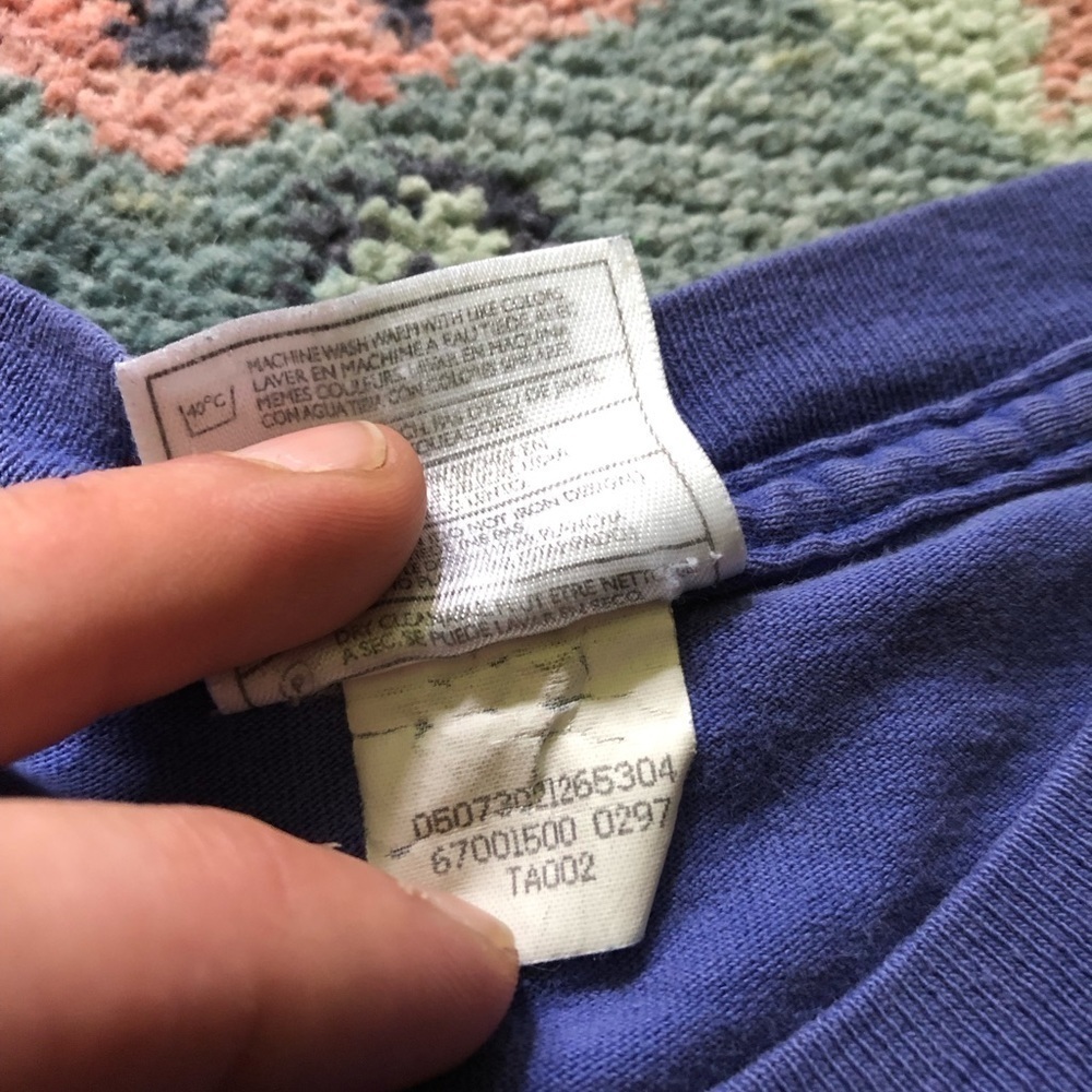 Vintage Made in USA Nike Tee Shirt - Picture 4 of 4